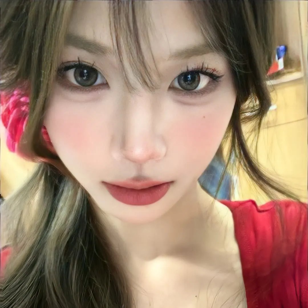 女跳水队员